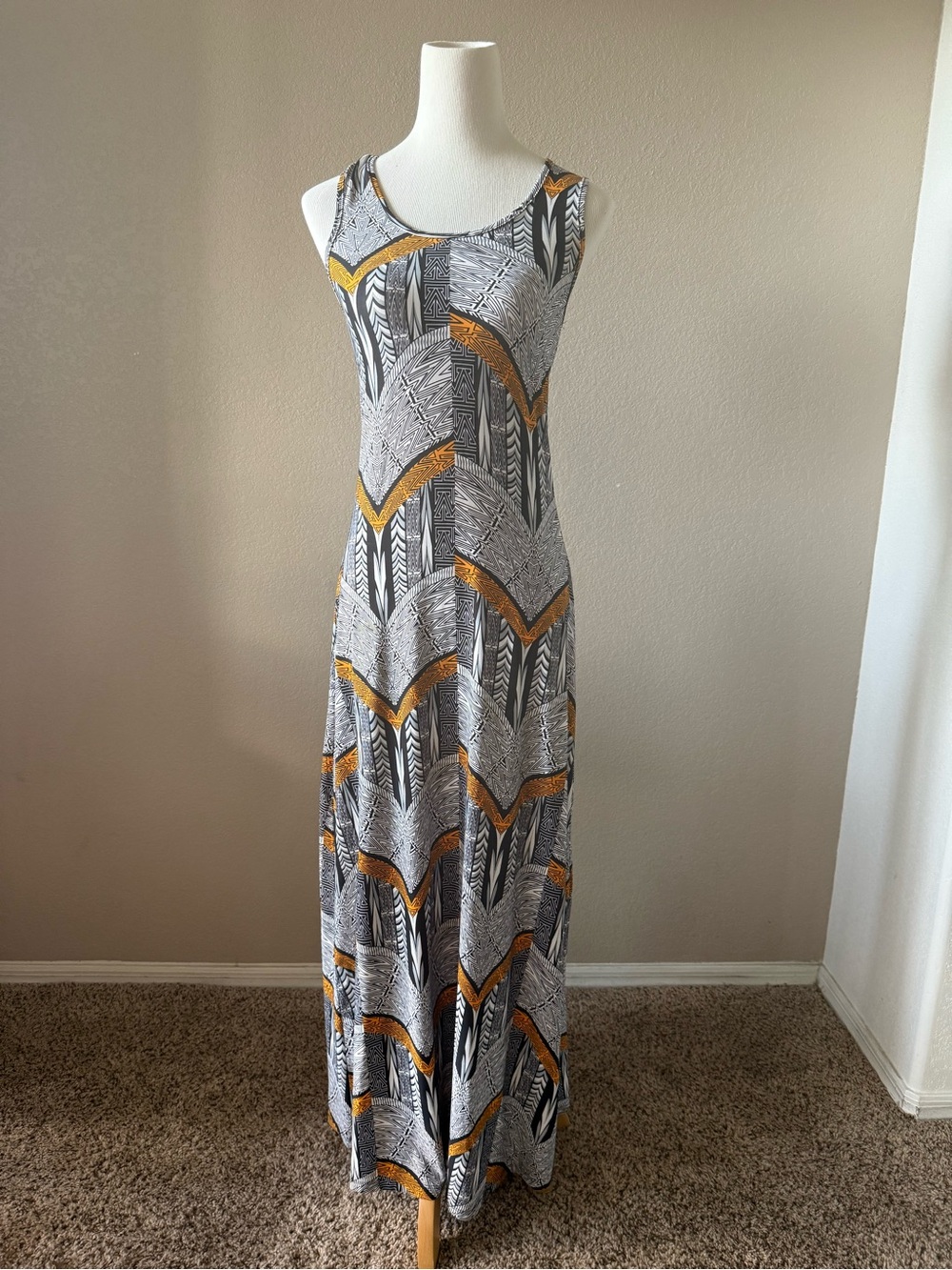 Sleeveless Chevron-Print Maxi Dress in Gray and Mustard